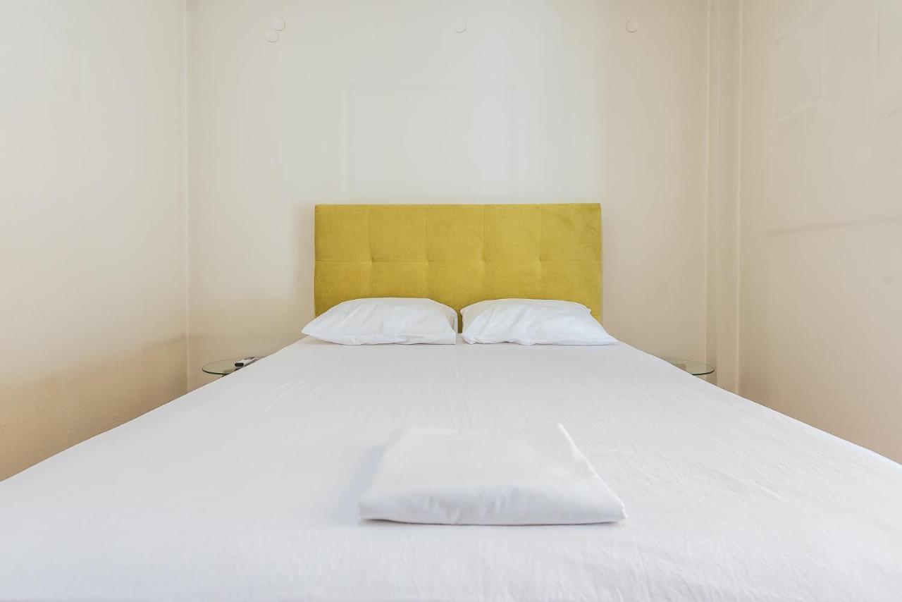 Victoria Apartment Athena Bagian luar foto